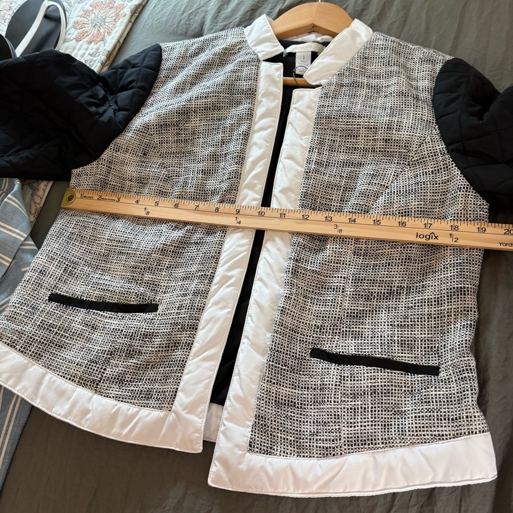 Chico’s JACKET QUILTED MIX TWEED PATTERN BLACK/WHITE. Size 1 Chicos/M/8. - Picture 8 of 12